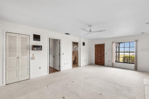 Villa ou maison à vendre à Lake Alfred, Floride: 4 chambres, 303.7 m2 № 1680014 - photo 22