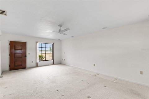 Villa ou maison à vendre à Lake Alfred, Floride: 4 chambres, 303.7 m2 № 1680014 - photo 23