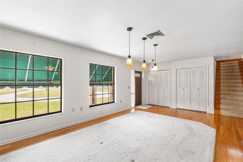 Villa ou maison à vendre à Lake Alfred, Floride: 4 chambres, 303.7 m2 № 1680014 - photo 12