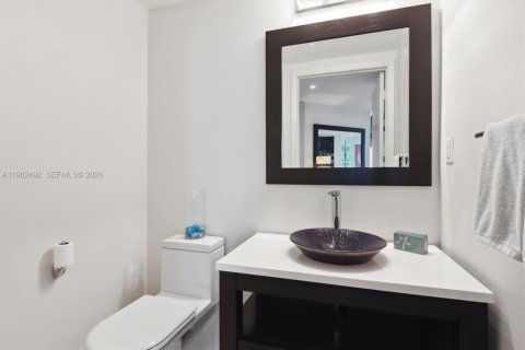 Снять в аренду кондоминиум в Майами-Бич, Флорида 2 спальни, 143.81м2, № 2025137 - фото 14