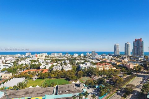 Снять в аренду кондоминиум в Майами-Бич, Флорида 2 спальни, 143.81м2, № 2025137 - фото 17