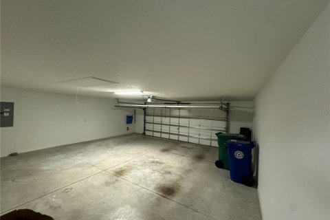 Villa ou maison à louer à Oxford, Floride: 4 chambres, 186.83 m2 № 2388837 - photo 22