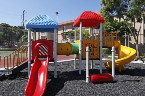 Copropriété à louer à Doral, Floride: 2 chambres, 98.57 m2 № 1956641 - photo 17