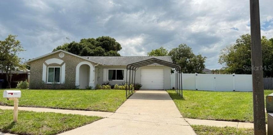 Villa ou maison à Titusville, Floride 3 chambres, 111.67 m2 № 2156882