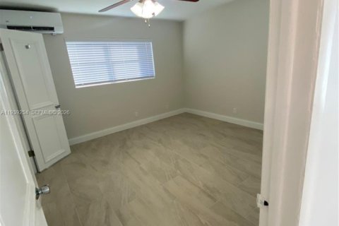 Copropriété à louer à Pompano Beach, Floride: 1 chambre, 65.03 m2 № 1996861 - photo 6