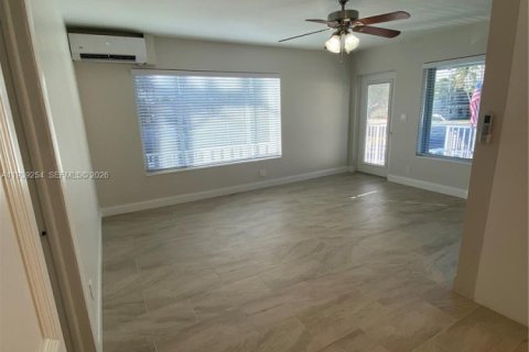 Copropriété à louer à Pompano Beach, Floride: 1 chambre, 65.03 m2 № 1996861 - photo 3