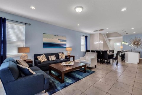 Villa ou maison à vendre à Kissimmee, Floride: 7 chambres, 307.88 m2 № 1614931 - photo 6