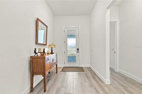 House in Winter Garden, Florida 3 bedrooms, 274.53 sq.m. № 2396206 - photo 4