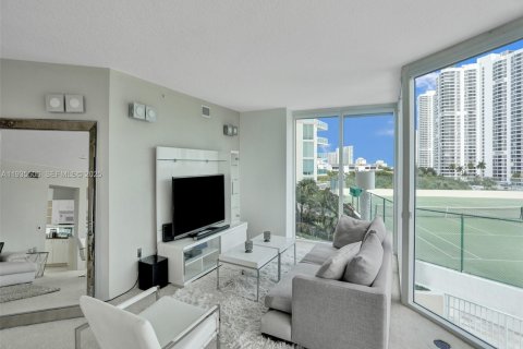 Copropriété à vendre à Aventura, Floride: 3 chambres, 197.88 m2 № 2169427 - photo 12