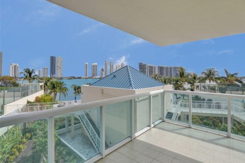 Copropriété à vendre à Aventura, Floride: 3 chambres, 197.88 m2 № 2169427 - photo 14
