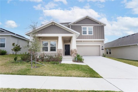 House in Groveland, Florida 5 bedrooms, 334.36 sq.m. № 1848192 - photo 1