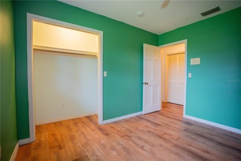 Casa en venta en Fort Meade, Florida, 3 dormitorios, 214.79 m2 № 1904206 - foto 12