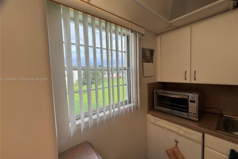 Condo in Boca Raton, Florida, 2 bedrooms  № 1694368 - photo 18