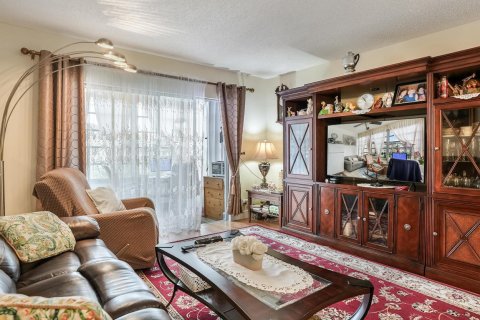 Купить кондоминиум в Лодердейл-Лейкс, Флорида 1 комната, 87.7м2, № 2245671 - фото 14