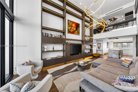 Снять в аренду кондоминиум в Майами, Флорида 2 спальни, 202.34м2, № 2030269 - фото 2