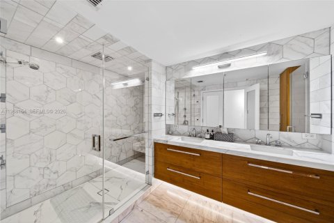 Снять в аренду кондоминиум в Майами, Флорида 2 спальни, 202.34м2, № 2030269 - фото 29