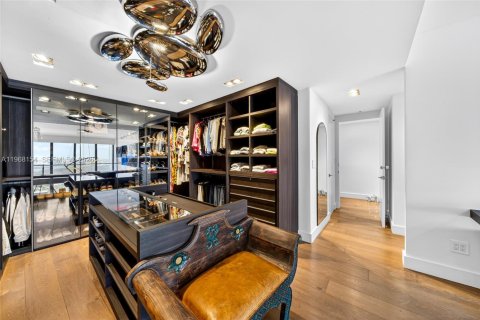 Снять в аренду кондоминиум в Майами, Флорида 2 спальни, 202.34м2, № 2030269 - фото 28