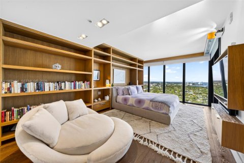 Снять в аренду кондоминиум в Майами, Флорида 2 спальни, 202.34м2, № 2030269 - фото 20