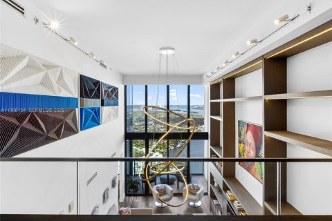 Снять в аренду кондоминиум в Майами, Флорида 2 спальни, 202.34м2, № 2030269 - фото 25