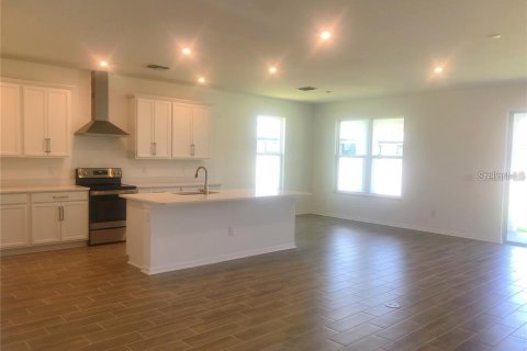 Casa en venta en Hudson, Florida, 4 dormitorios, 186.18 m2 № 2387510 - foto 6