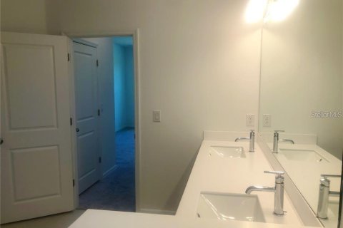 Casa en venta en Hudson, Florida, 4 dormitorios, 186.18 m2 № 2387510 - foto 24