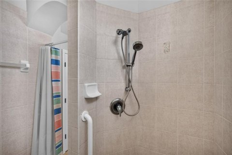 Купить виллу или дом в Норт-Порт, Флорида 14 комнат, 219.9м2, № 2429257 - фото 20