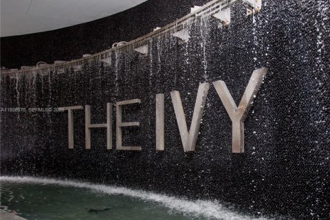 Copropriété à louer à Miami, Floride: 2 chambres, 104.89 m2 № 1996338 - photo 2