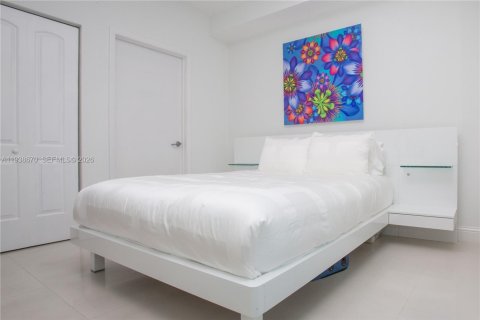 Copropriété à louer à Miami, Floride: 2 chambres, 104.89 m2 № 1996338 - photo 14