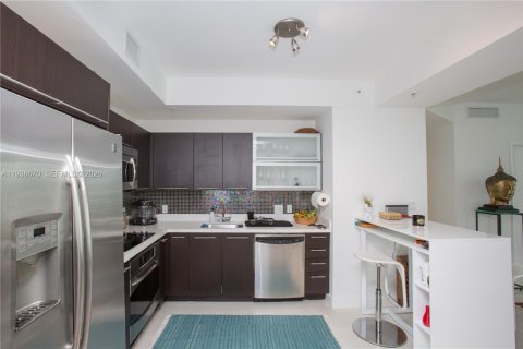 Copropriété à louer à Miami, Floride: 2 chambres, 104.89 m2 № 1996338 - photo 8