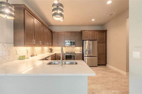 Touwnhouse à vendre à Port Orange, Floride: 2 chambres, 145.11 m2 № 1681751 - photo 5