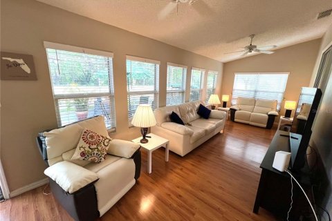 House in Leesburg, Florida 3 bedrooms, 191.19 sq.m. № 1588667 - photo 8