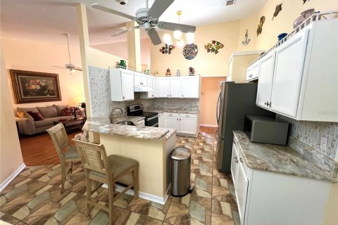 House in Leesburg, Florida 3 bedrooms, 191.19 sq.m. № 1588667 - photo 6
