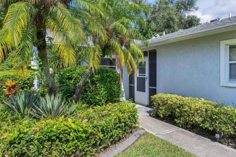 Casa en venta en Sarasota, Florida, 2 dormitorios, 133.69 m2 № 1893936 - foto 3