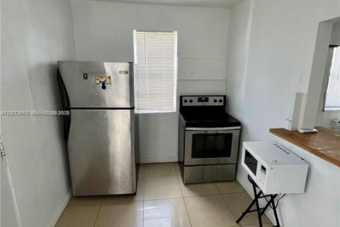 Appartement à louer à Miami, Floride: 1 chambre, 65.03 m2 № 2407461 - photo 4