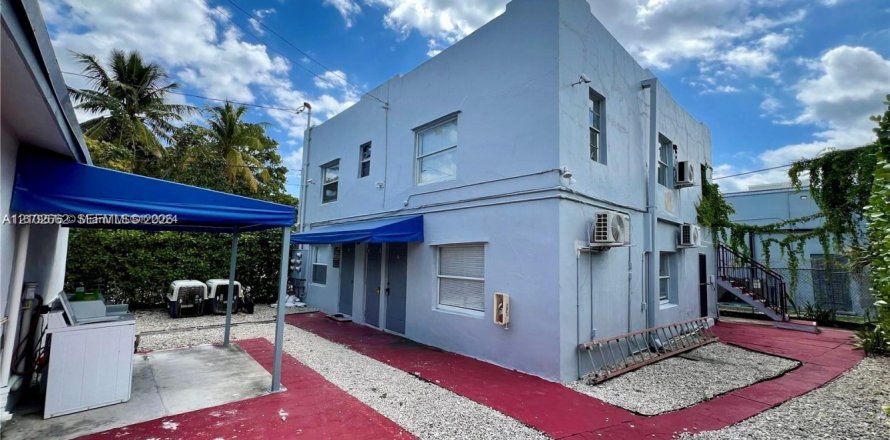 Appartement à Miami, Floride 1 chambre, 65.03 m2 № 2407461