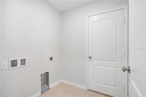 House in Kissimmee, Florida 4 bedrooms, 171.96 sq.m. № 1782634 - photo 30