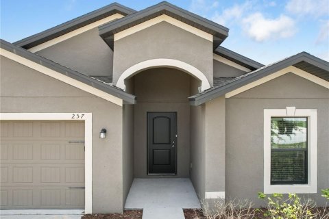 House in Kissimmee, Florida 4 bedrooms, 171.96 sq.m. № 1782634 - photo 5
