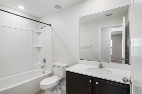 House in Kissimmee, Florida 4 bedrooms, 171.96 sq.m. № 1782634 - photo 25
