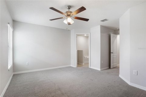 House in Kissimmee, Florida 4 bedrooms, 171.96 sq.m. № 1782634 - photo 18