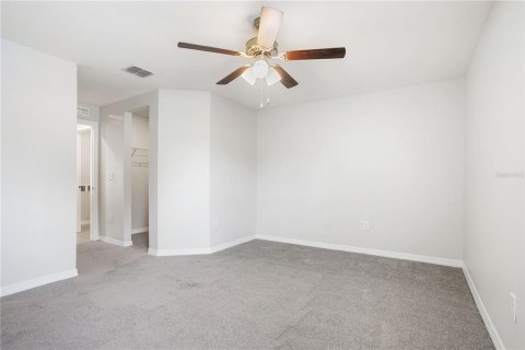 House in Kissimmee, Florida 4 bedrooms, 171.96 sq.m. № 1782634 - photo 19