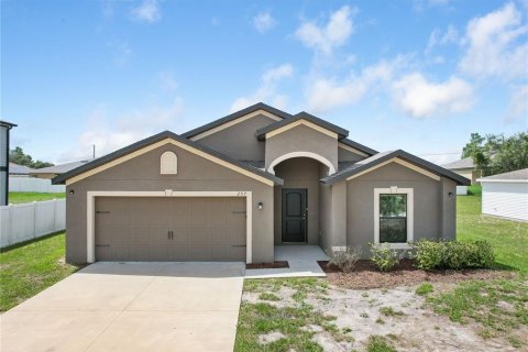 House in Kissimmee, Florida 4 bedrooms, 171.96 sq.m. № 1782634 - photo 1