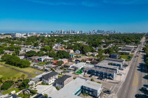 Touwnhouse à louer à Miami, Floride: 3 chambres, 101.91 m2 № 2279032 - photo 28