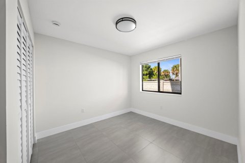 Touwnhouse à louer à Miami, Floride: 3 chambres, 101.91 m2 № 2279032 - photo 20
