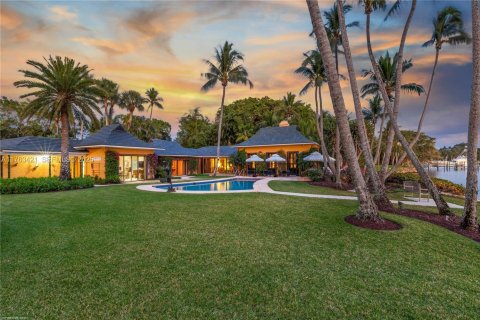 Casa en venta en Jupiter Island, Florida, 7 dormitorios, 739.32 m2 № 1989306 - foto 28