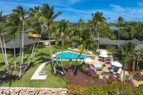 Casa en venta en Jupiter Island, Florida, 7 dormitorios, 739.32 m2 № 1989306 - foto 3