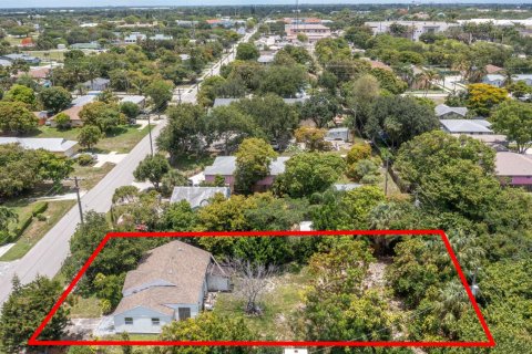 House in Delray Beach, Florida 3 rooms, 97.36 sq.m. № 2261855 - photo 6