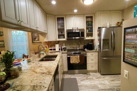 House in Palmetto, Florida 2 bedrooms, 110.27 sq.m. № 1905973 - photo 2