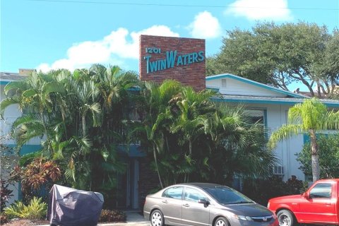 Condominio en Pompano Beach, Florida, 1 dormitorio  № 2177306