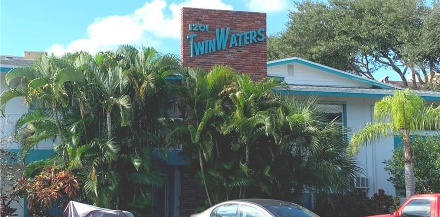 Condominio en Pompano Beach, Florida, 1 dormitorio  № 2177306