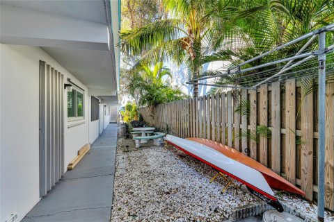 Condominio en venta en Pompano Beach, Florida, 1 dormitorio, 55.56 m2 № 2177306 - foto 28